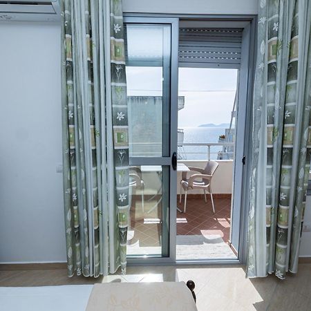 Lucas Apartments Rental Vlorë エクステリア 写真
