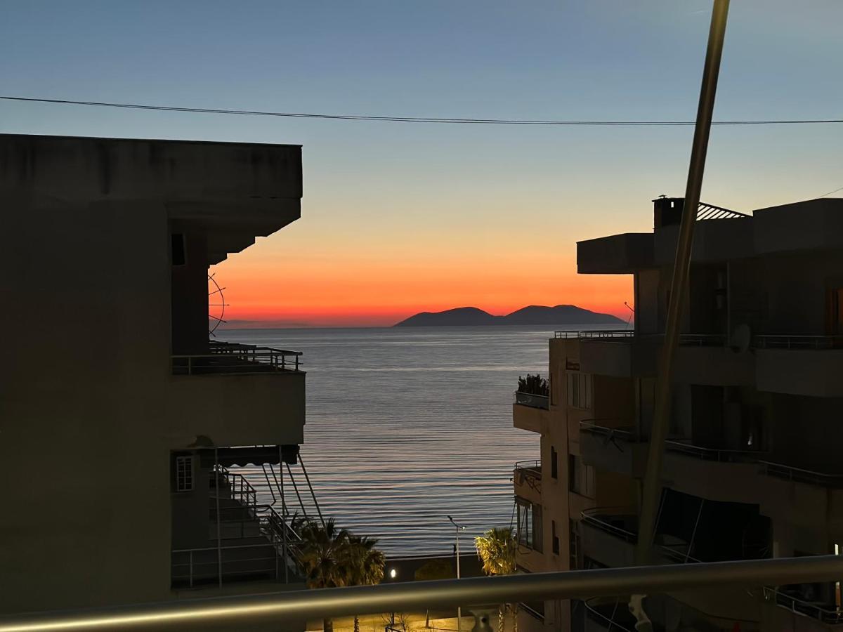 Lucas Apartments Rental Vlorë エクステリア 写真