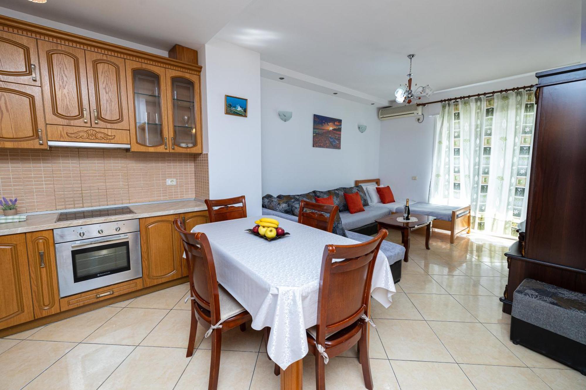 Lucas Apartments Rental Vlorë エクステリア 写真