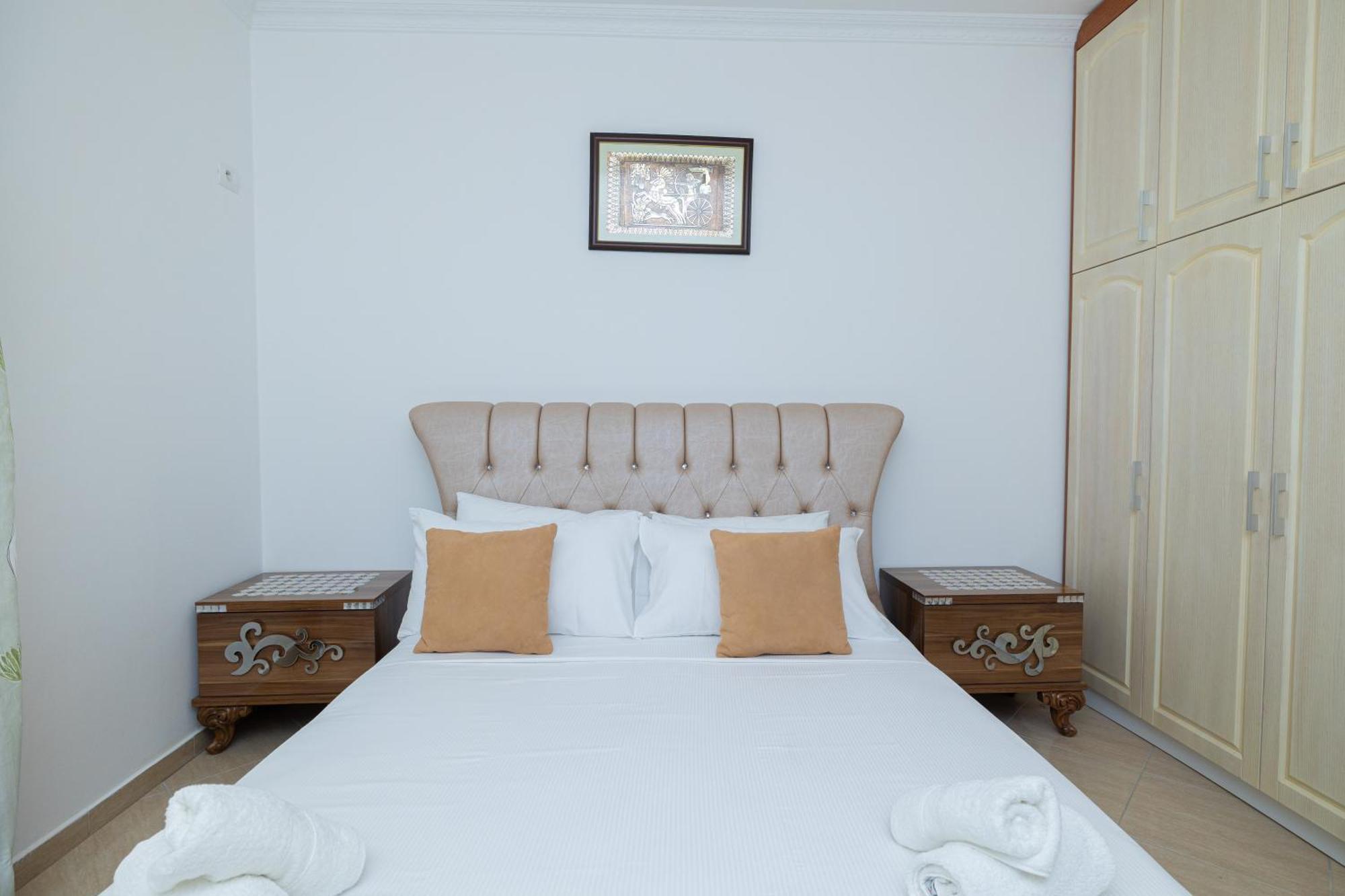 Lucas Apartments Rental Vlorë エクステリア 写真