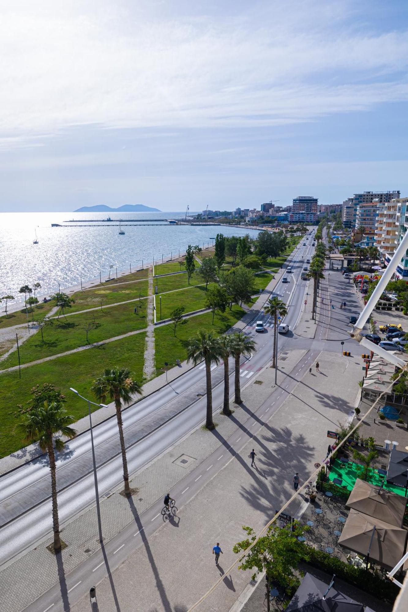 Lucas Apartments Rental Vlorë エクステリア 写真