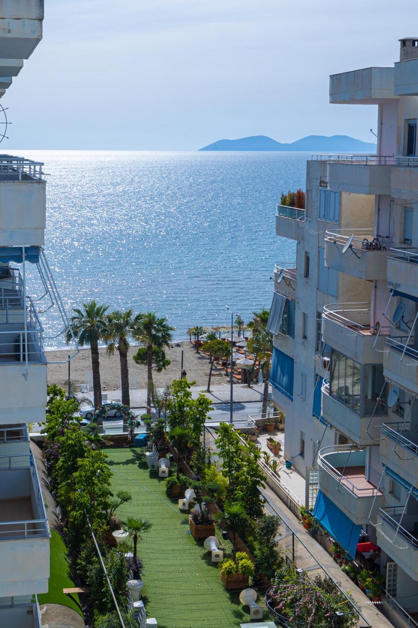 Lucas Apartments Rental Vlorë エクステリア 写真